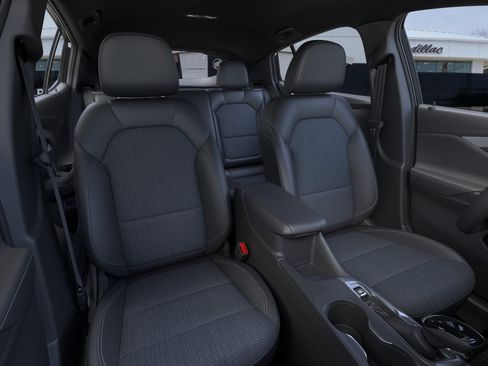 New 2026 Buick Envista Sport Touring w/ Convenience I Package FWD image 18