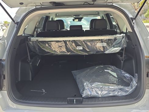 New 2026 Kia Sorento S image 10