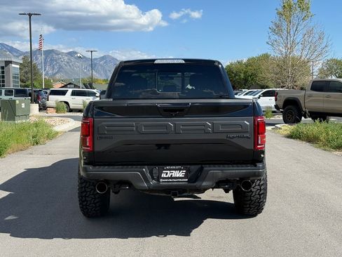 Used 2018 Ford F150 Raptor w/ Equipment Group 802A Luxury AWD/4WD image 11