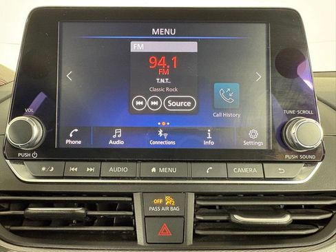 Used 2024 Nissan Altima 2.5 SR FWD image 20