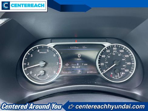 Used 2023 Nissan Sentra SR w/ SR Premium Package FWD image 11