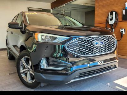Used 2023 Ford Edge SEL w/ Convenience Package