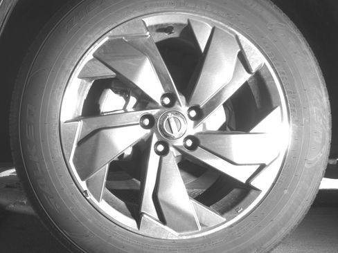 Used 2025 Nissan Rogue SV image 12