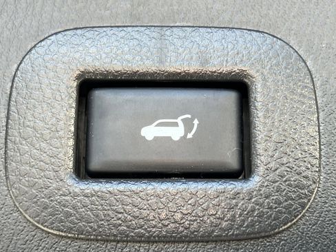 Used 2024 INFINITI QX80 Luxe image 6