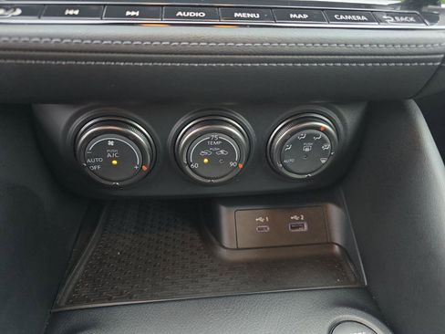 Used 2023 Nissan Z Performance w/ Floor Mat Package (L93) image 19