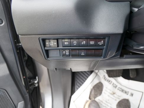 Used 2025 Toyota Tundra Limited w/ Power Package AWD/4WD image 19