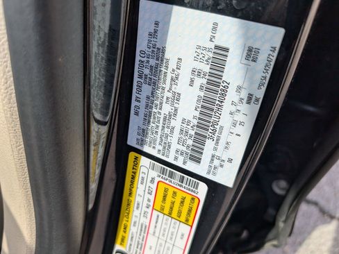 Used 2017 Ford Fusion SE FWD image 26