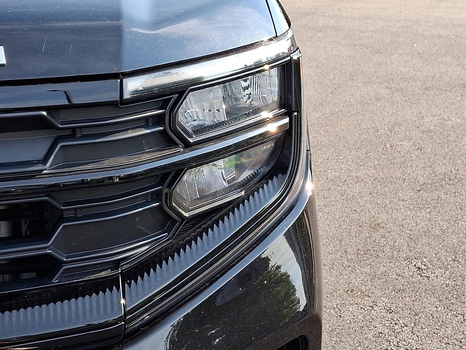 Used 2025 Ford Expedition Active AWD/4WD image 10