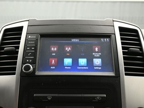 Used 2020 Nissan Frontier SV image 30