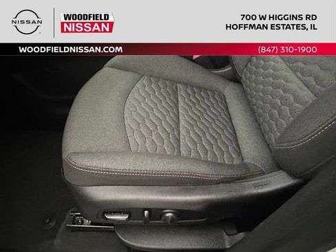 Used 2019 Chevrolet Equinox LT AWD/4WD image 23