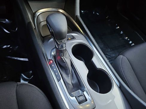 Used 2024 Chevrolet Malibu LT image 20