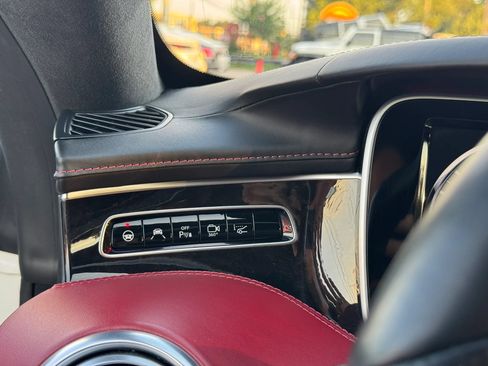 Used 2017 Mercedes-Benz S 550 Cabriolet image 33