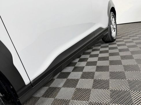 Used 2022 Hyundai Kona SEL image 22