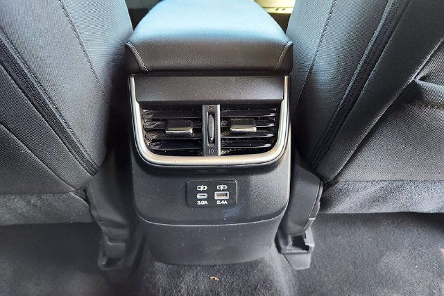Used 2023 Subaru Outback Premium AWD/4WD image 26