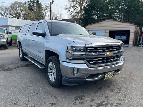 Used 2017 Chevrolet Silverado 1500 LTZ image 36