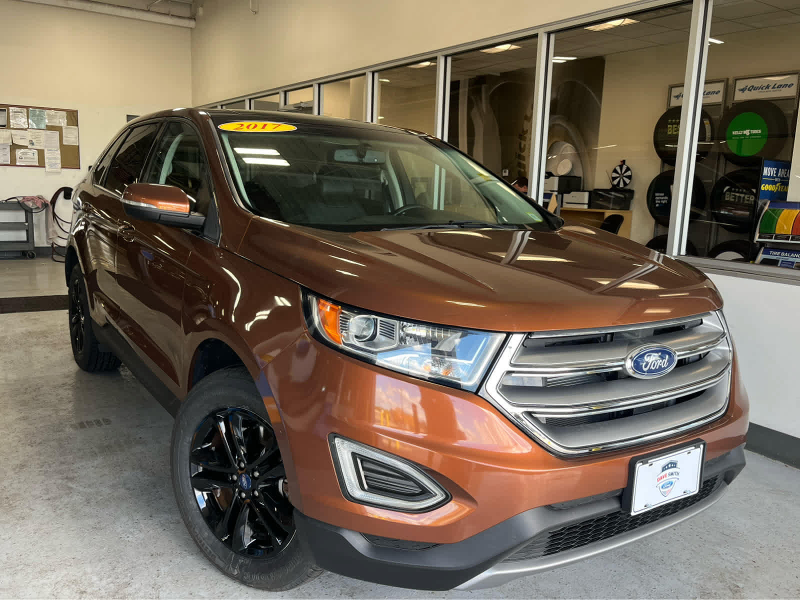Certified 2017 Ford Edge SEL w/ Equipment Group 201A AWD/4WD image 4