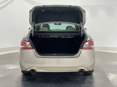 Used 2013 Nissan Altima 2.5 SV w/ 2.5SV Convenience Pkg FWD image 5