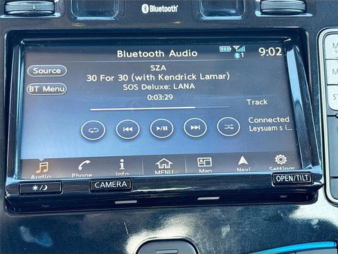 Used 2016 Nissan Leaf SV w/ Premium Package image 15