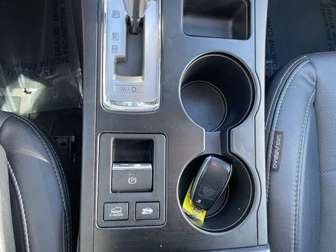 Used 2017 Subaru Outback 3.6R Limited image 27