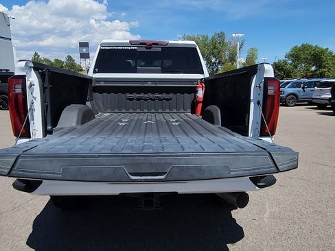 Used 2024 GMC Sierra 3500 Denali Ultimate AWD/4WD image 39