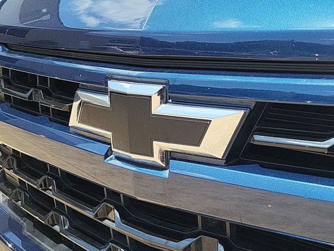 Used 2022 Chevrolet Silverado 1500 RST w/ Z71 Off-Road Package AWD/4WD image 30