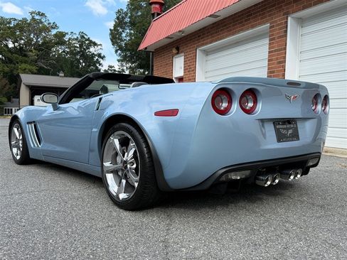 Used 2012 Chevrolet Corvette Grand Sport w/ 3LT Preferred Equipment Group RWD image 21