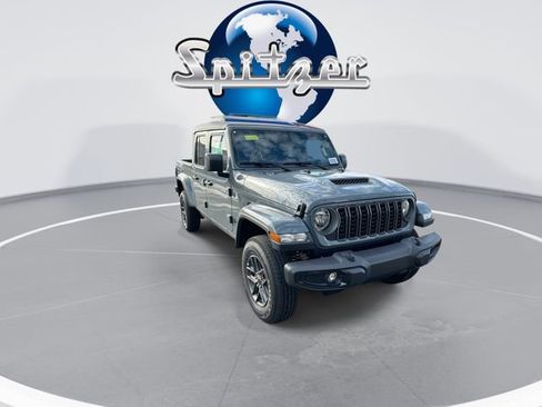 New 2026 Jeep Gladiator Sport AWD/4WD image 2