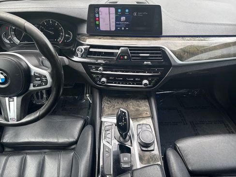 Used 2017 BMW 540i xDrive AWD/4WD image 24