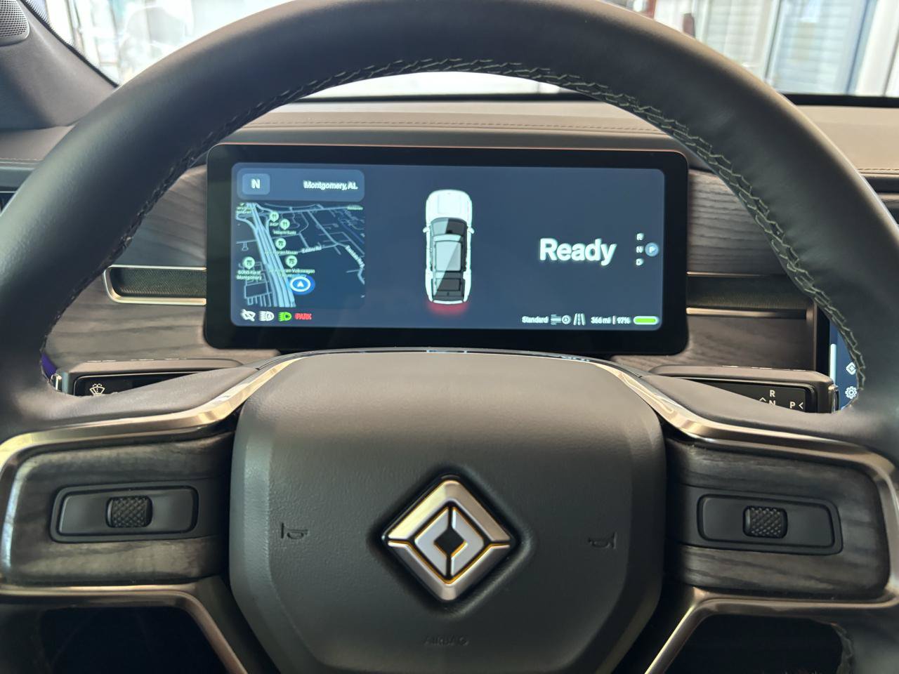 Used 2025 Rivian R1S Adventure Dual AWD/4WD image 14