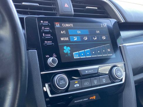 Used 2020 Honda Civic Sport image 23