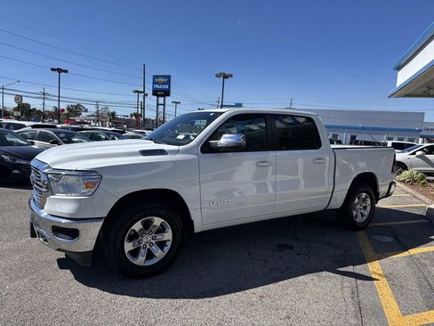 Used 2024 RAM 1500 Laramie image 4