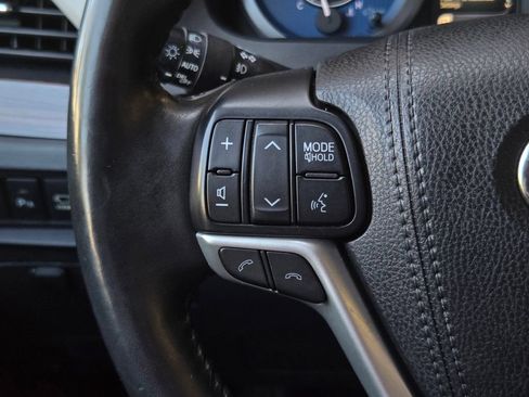 Used 2018 Toyota Sienna Limited Premium AWD/4WD image 34