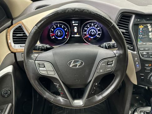 Used 2016 Hyundai Santa Fe Limited w/ Option Group 04 FWD image 28