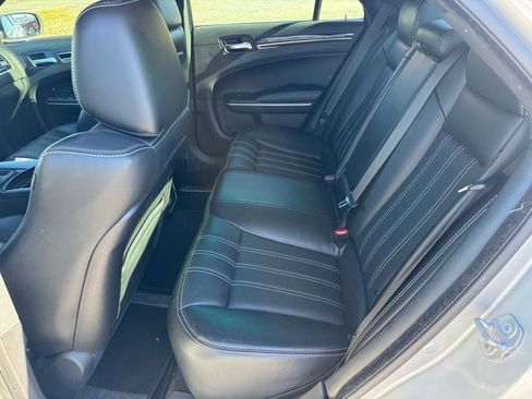 Used 2020 Chrysler 300 S w/ 300S Premium Group image 10