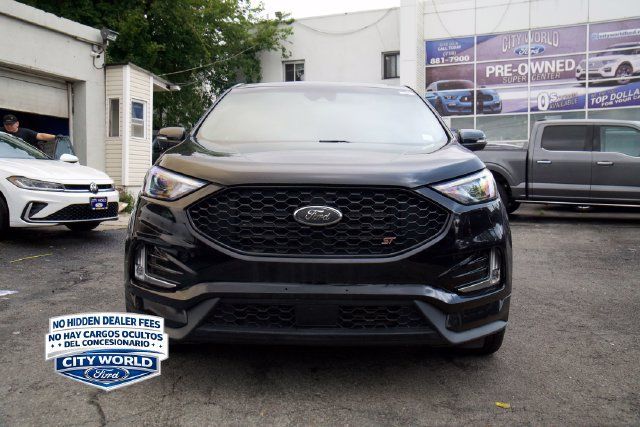 Certified 2020 Ford Edge ST w/ Cold Weather Package AWD/4WD image 2