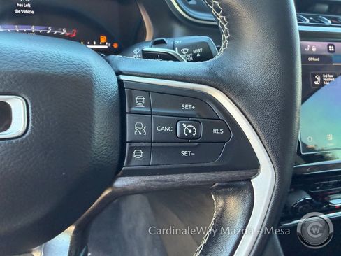 Used 2022 Jeep Grand Cherokee L Limited image 22