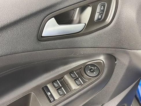 Certified 2019 Ford Escape SE AWD/4WD image 25