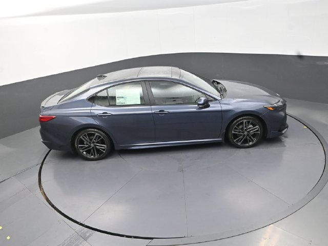 Used 2026 Toyota Camry XSE FWD image 29
