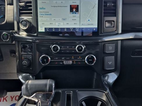 Used 2022 Ford F150 XLT w/ Equipment Group 302A High image 38