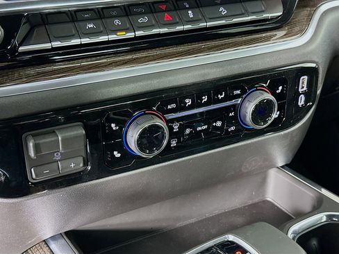 New 2026 Chevrolet Silverado 1500 LT Trail Boss AWD/4WD image 17