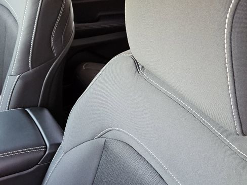 New 2025 Jeep Grand Cherokee L Laredo image 25