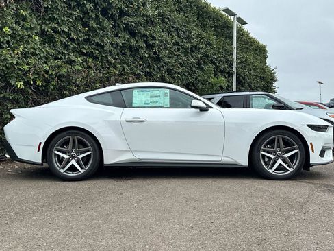 New 2025 Ford Mustang Coupe image 3