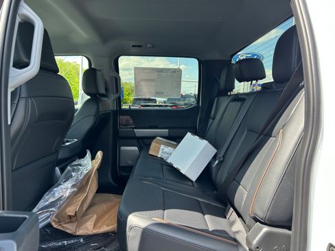 New 2026 Ford F550 4x4 Crew Cab image 25