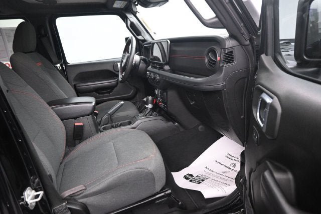 Used 2024 Jeep Wrangler Unlimited Rubicon AWD/4WD image 16