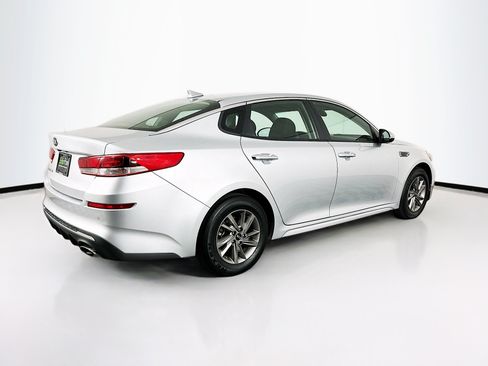 Used 2020 Kia Optima LX FWD image 9