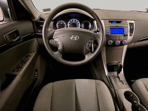 Used 2009 Hyundai Sonata GLS w/ Popular Equipment Pkg 2 FWD image 5