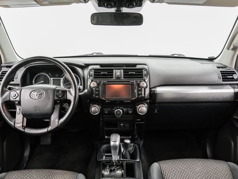 Used 2019 Toyota 4Runner TRD Off-Road image 11