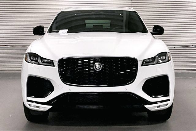 New 2026 Jaguar F-PACE R-Dynamic S AWD/4WD image 2