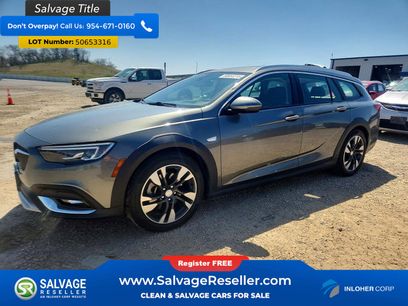 Used 2019 Buick Regal Essence w/ Driver Confidence Package I