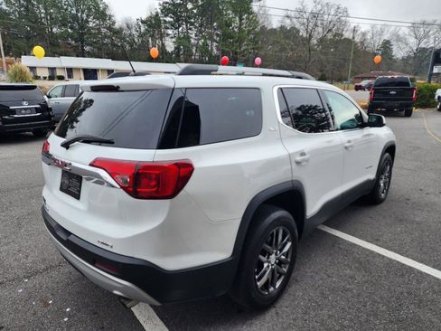 Used 2017 GMC Acadia SLT image 5